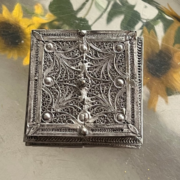 Filigree box - Sophistic